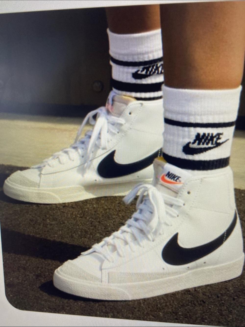 NWOT Nike Blazer Mid ‘77 Women’s High-Top Sneakers Size 11 - Picture 3 of 14